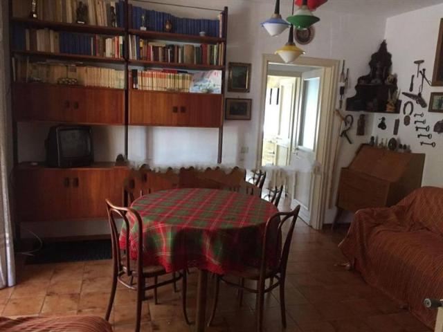 Zweizimmerwohnung in Via Valle Romana, Campo di Giove - Foto 1