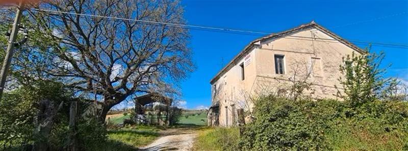 Villa in vendita a Monte Roberto