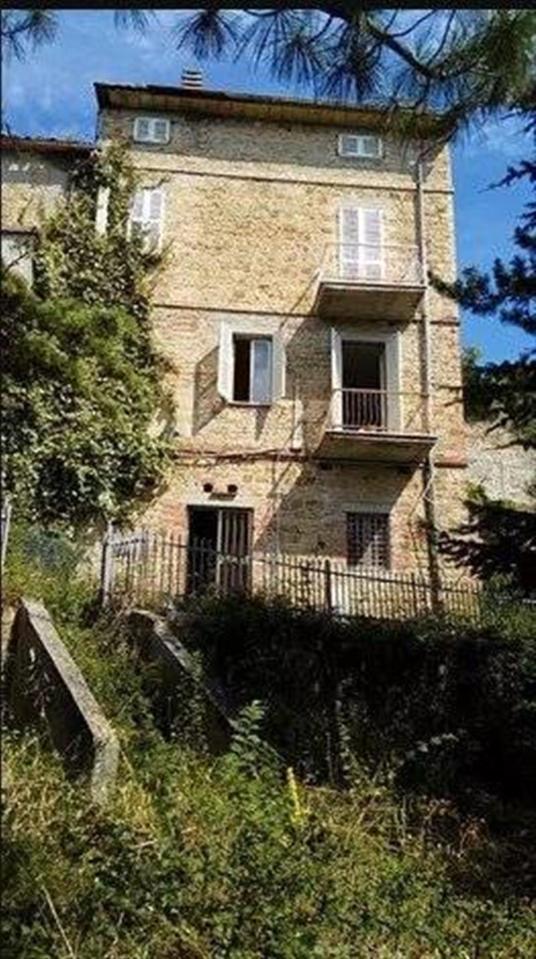 Casa indipendente in vendita a Penna San Giovanni