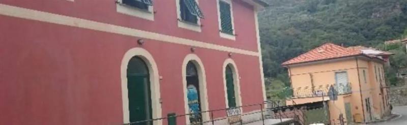 Appartamento in vendita a Castiglione Chiavarese