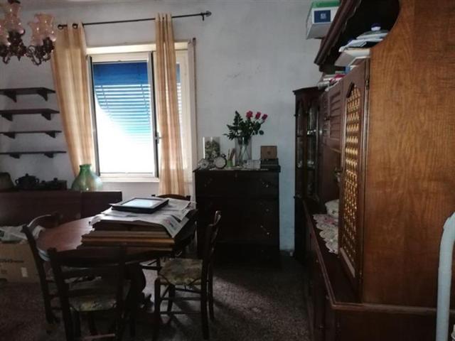 4-room flat in Via Enrico Tazzoli, Grosseto - Photo 1