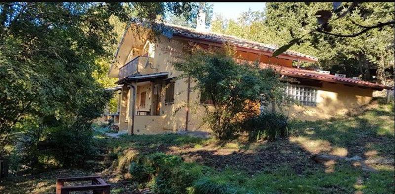 Villa in vendita a Stazzema