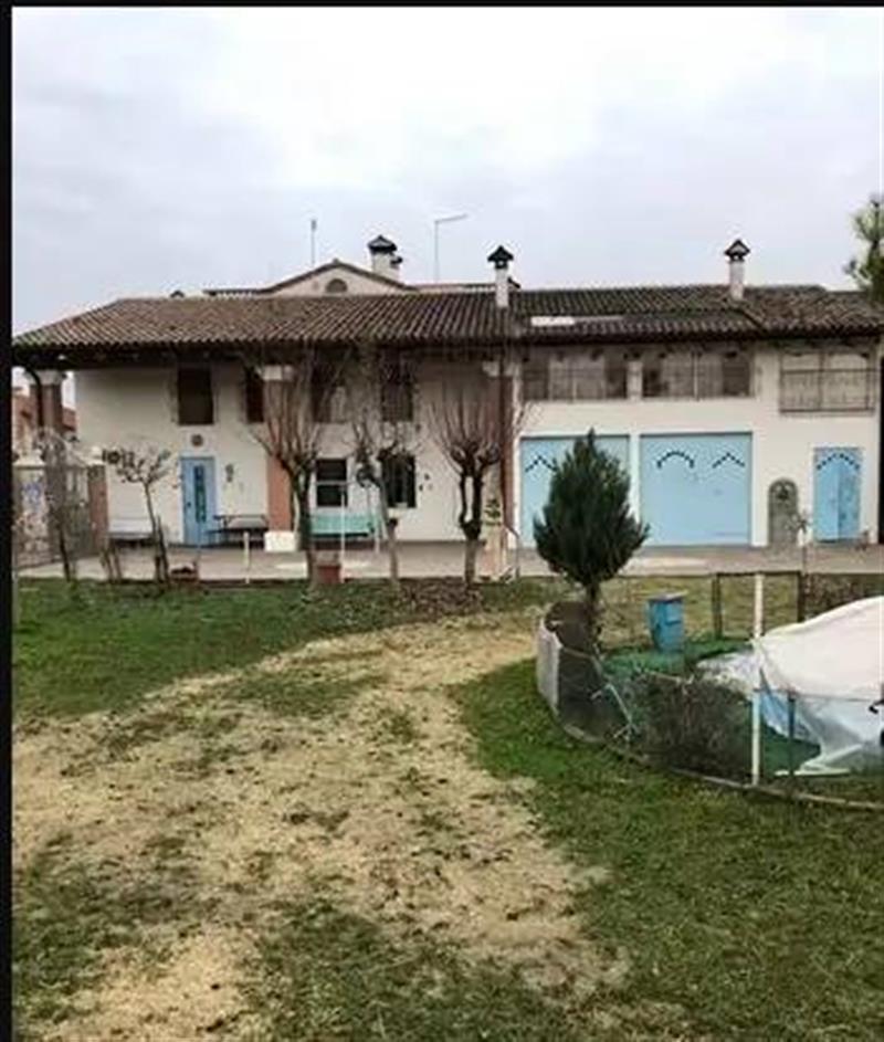 Villa in vendita a Carmignano Di Brenta