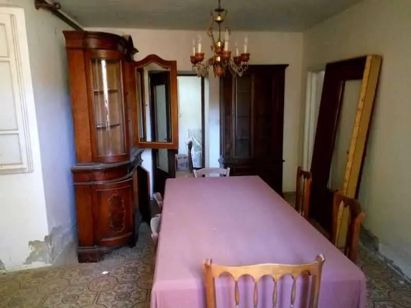 Casa indipendente in vendita a Bardi