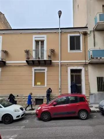 Appartamento in Viale Amedeo, Caltanissetta - Foto 1