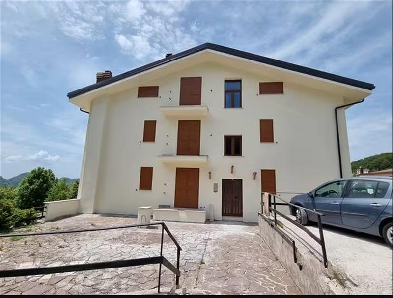 Appartamento in vendita a Pizzoferrato
