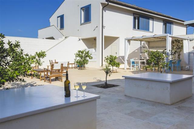 Villa in Via Capo Teulada, Siracusa - Foto 1