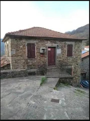 Vierzimmerwohnung in Località Bergugliara, Zeri - Foto 1