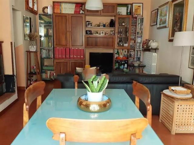 3-room flat in Via Achille Grandi, Greve in Chianti - Photo 1