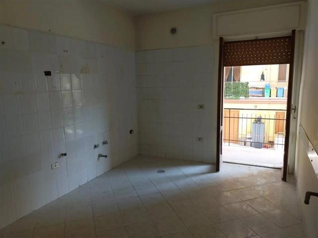 3-room flat in Via Enrico Fermi, Angri - Photo 1