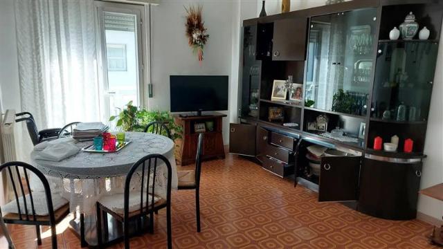 2-room flat in Via Genova, Bolano - Photo 1