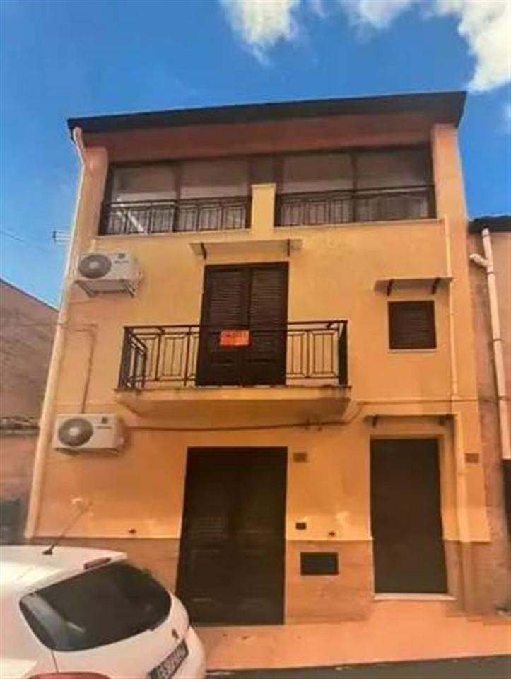 Appartamento in vendita a Ventimiglia Di Sicilia