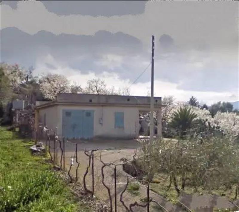 Casa indipendente in vendita a Ventimiglia Di Sicilia