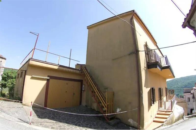 Casa indipendente in vendita a Filignano