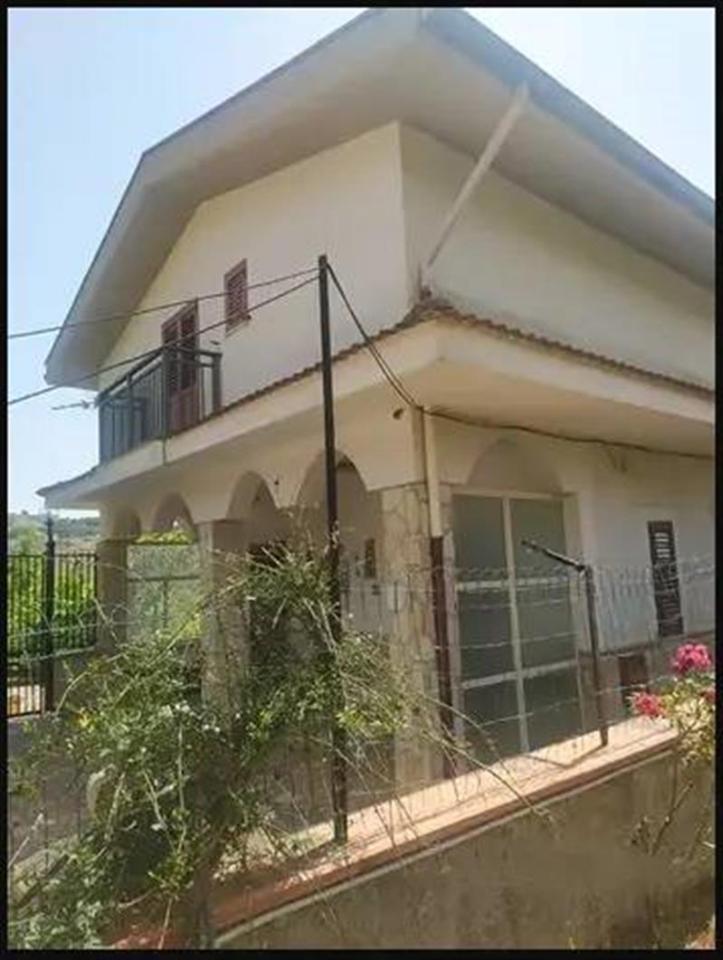 Villa in vendita a Belmonte Mezzagno