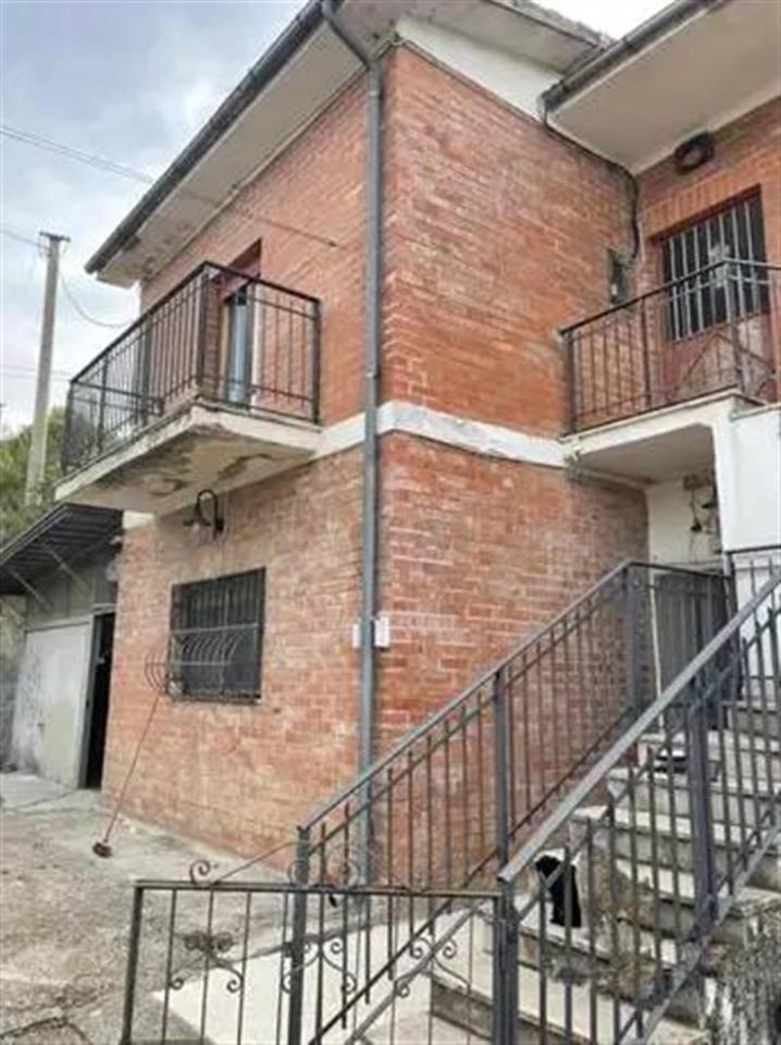 Casa indipendente in vendita a Lacedonia