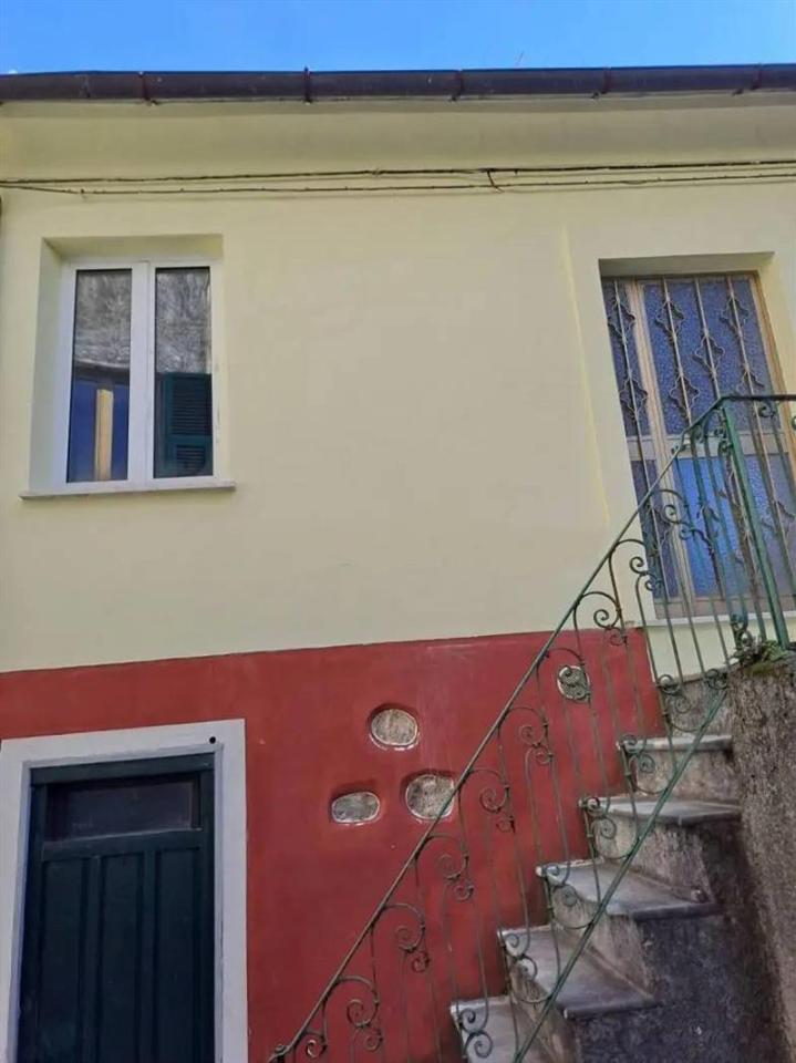 Appartamento in vendita a Borghetto Di Vara
