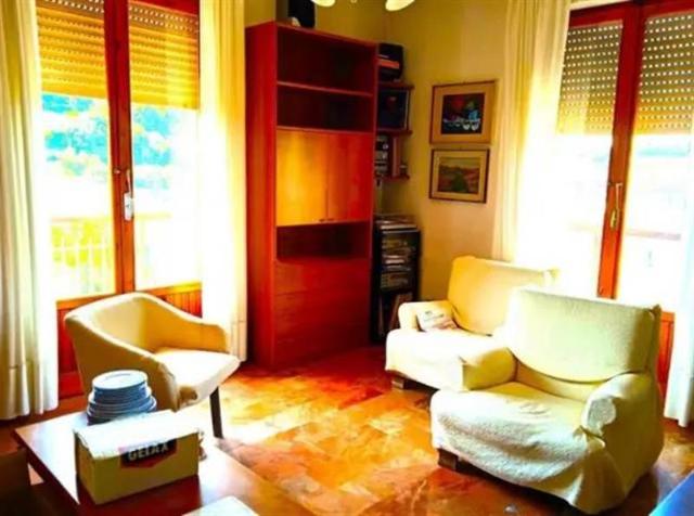 Apartament in Piazza Martiri di Montemaggio, Colle di Val d'Elsa - Photo 1