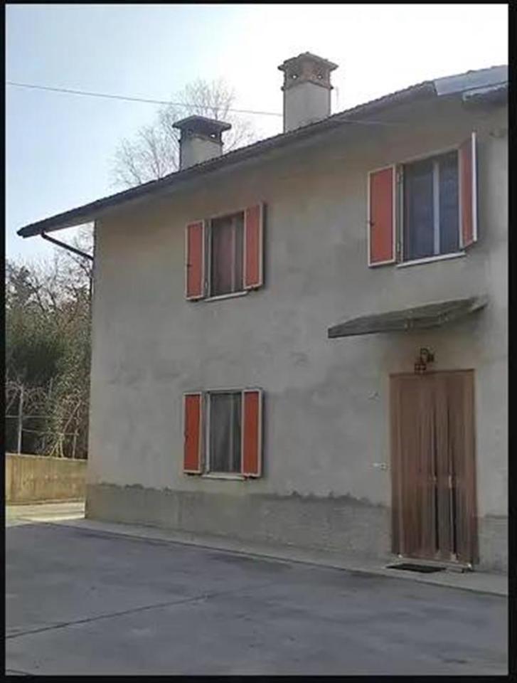 Casa indipendente in vendita a Roascio