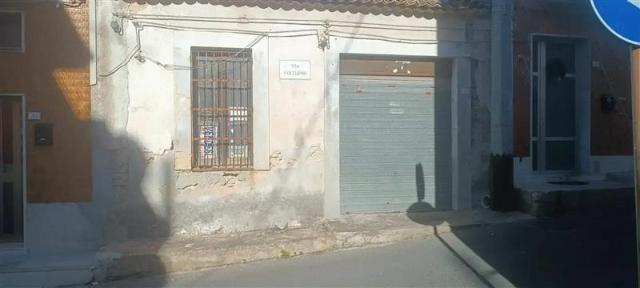 Casa indipendente in Via Volturno, Siracusa - Foto 1