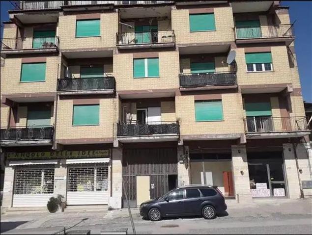 Building in Via Ferentino, Atina - Photo 1