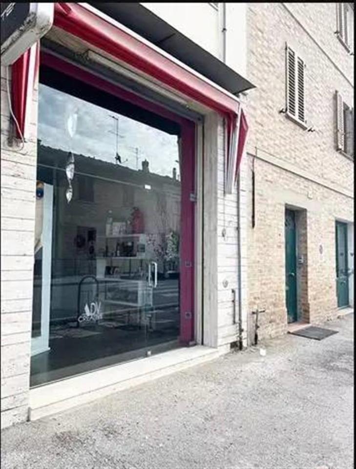 Ufficio in vendita a Macerata