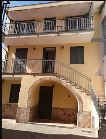 Casa indipendente in Via Sant'Antonio Abate, Maddaloni - Foto 1