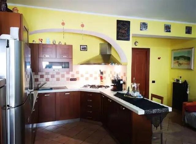 Dreizimmerwohnung in Via Palmiro Togliatti, Nuoro - Foto 1