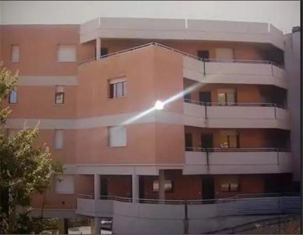 2-room flat in Via Guido da Montefeltro, Urbino - Photo 1