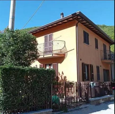 Villa in Località Bagnara, Nocera Umbra - Foto 1