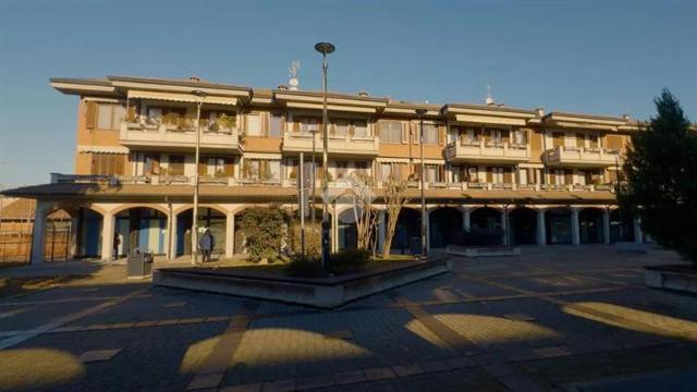 Appartamento in Piazza Enrico Berlinguer, Paullo - Foto 1