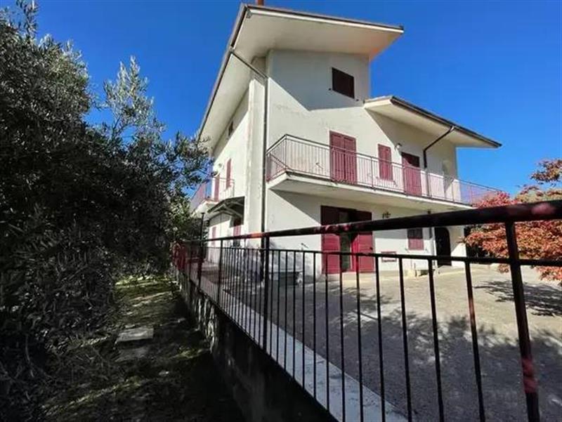 Villa in vendita a San Mango Sul Calore