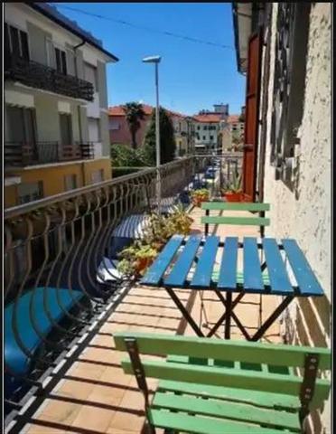 Apartament in {3}, Via Giacomo Leopardi - Photo 1