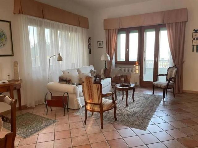 Vierzimmerwohnung in {3}, Lungomare Italia - Foto 1