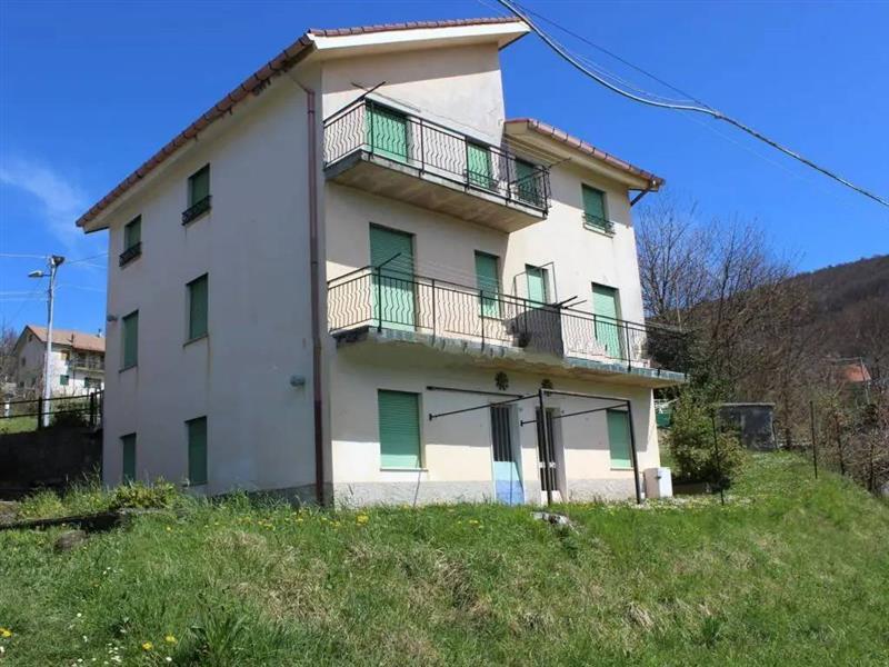 Casa indipendente in vendita a Urbe