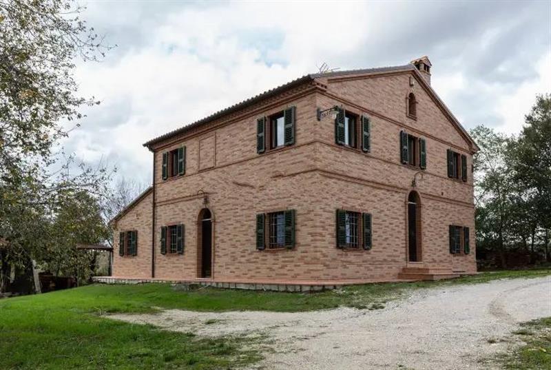 Casa indipendente in vendita a Maiolati Spontini