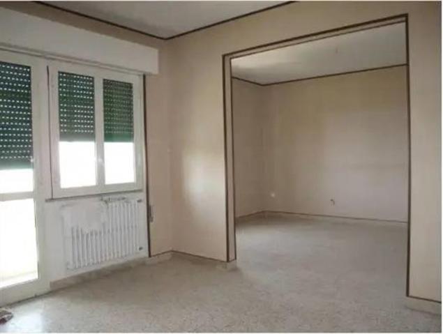 4-room flat in Via Catania, Enna - Photo 1