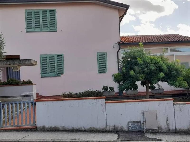Casa indipendente in vendita a Cerreto Guidi
