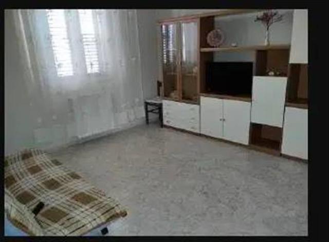 2-room flat in Via dei Bastioni, Ortona - Photo 1