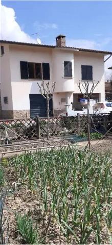 Villa in Viale 1 Maggio, Asciano - Foto 1