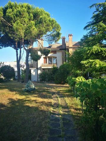 Villa in Via Aquileia Vicolo 12, Jesolo - Foto 1