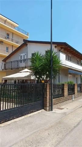 Villa in Via Fortore, Pescara - Foto 1