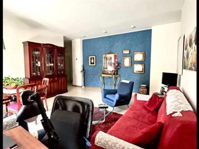 main gallery real estate image