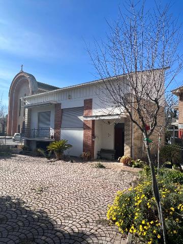 Detached house in Via della Resistenza, Falerone - Photo 1