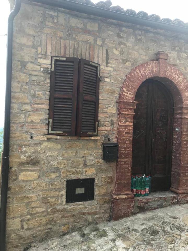 Appartamento in vendita a Penna San Giovanni