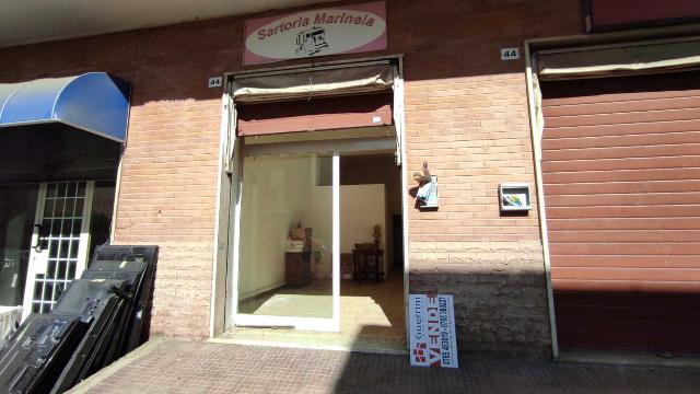 Shop in a.Gramsci 44, Fiano Romano - Photo 1