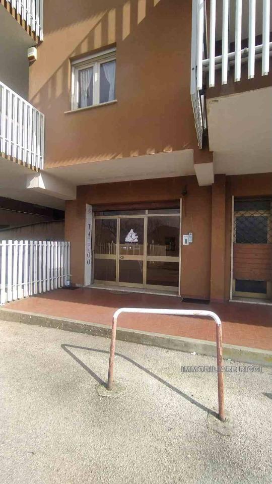Negozio in Via San Giovanni Battista, Snc, Pontecorvo, {3} - Foto 1