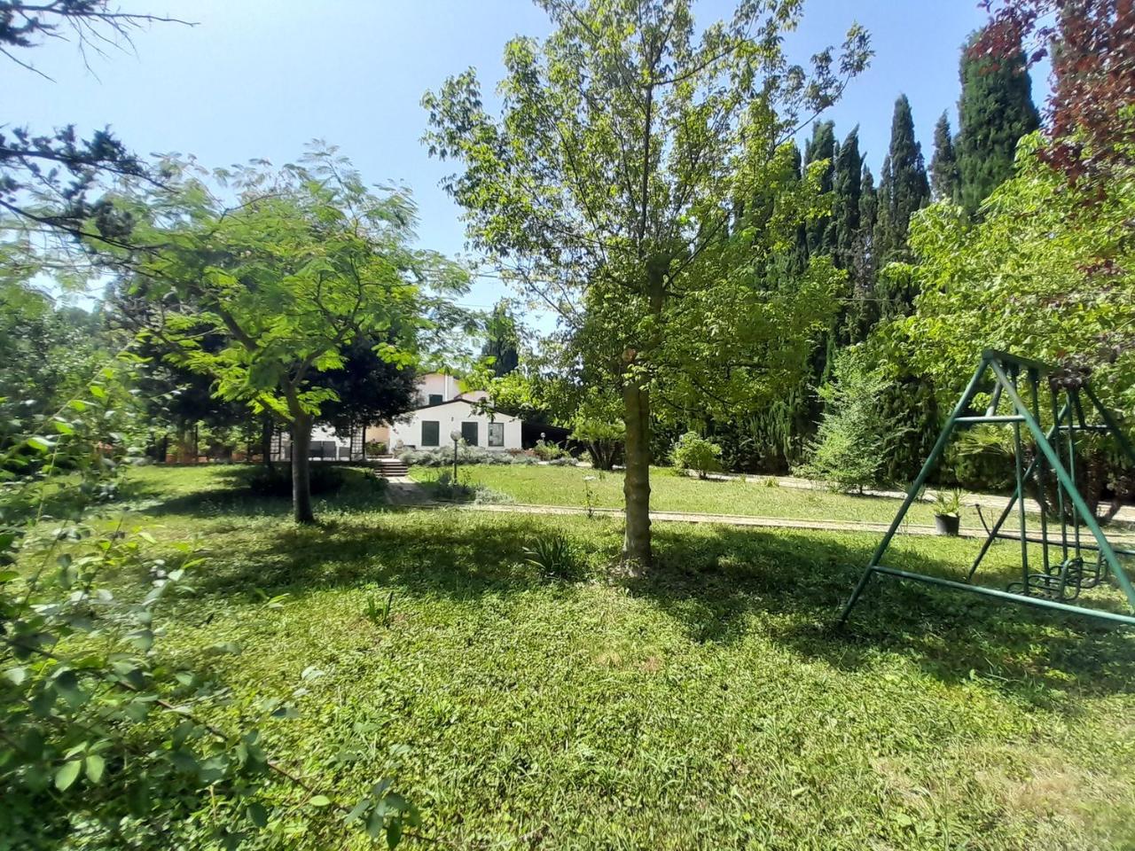 Villa in vendita a Loreto Aprutino