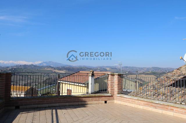 Detached house in Via Cavour Snc, Monsampolo del Tronto - Photo 1