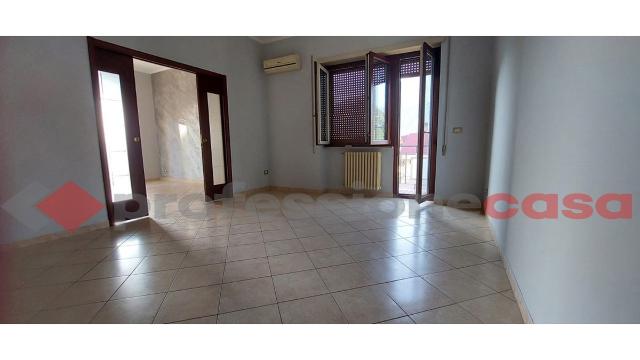 Apartament in {3}, Via Lungoliri Cavour Snc - Photo 1